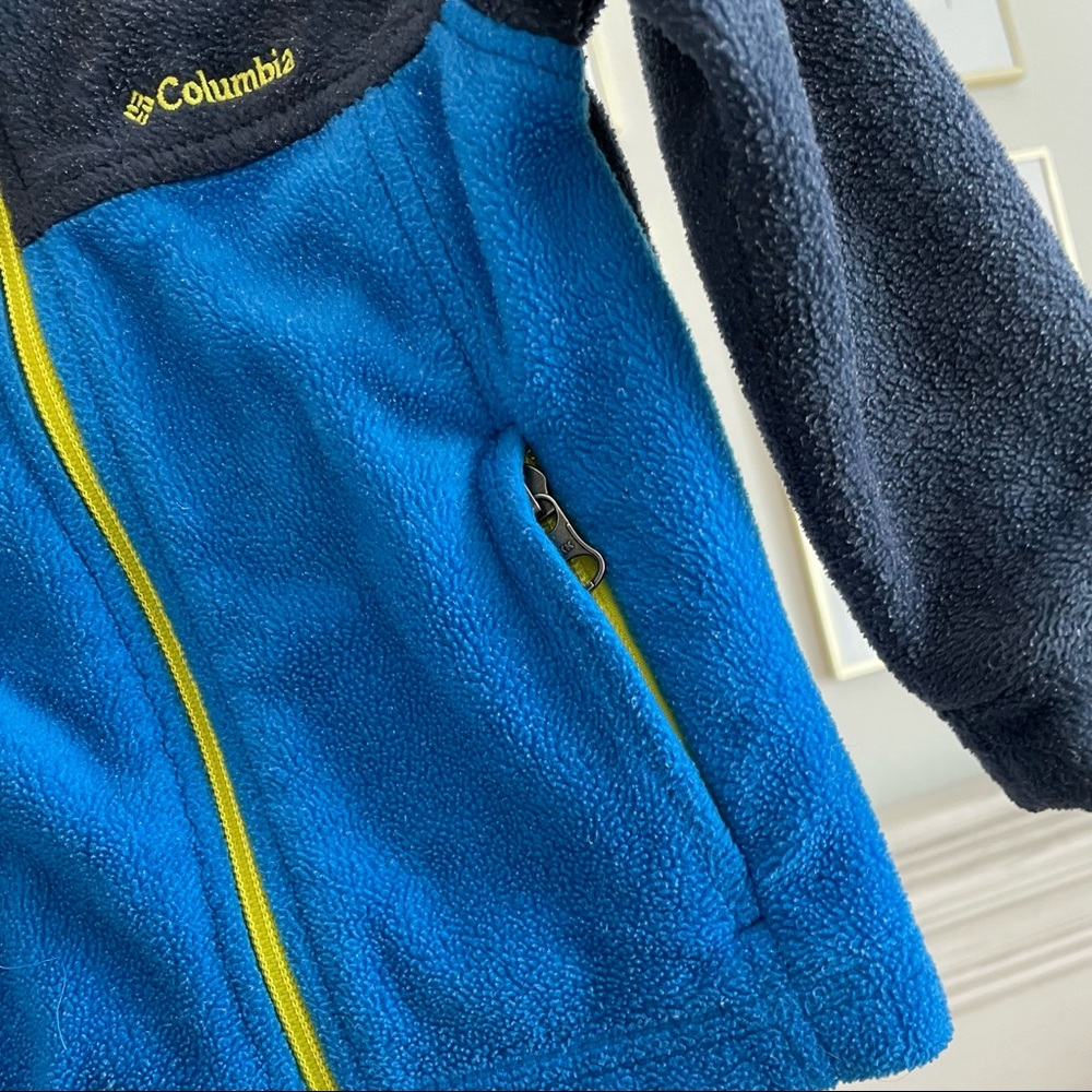 2T Jacket - Picture 3 of 5